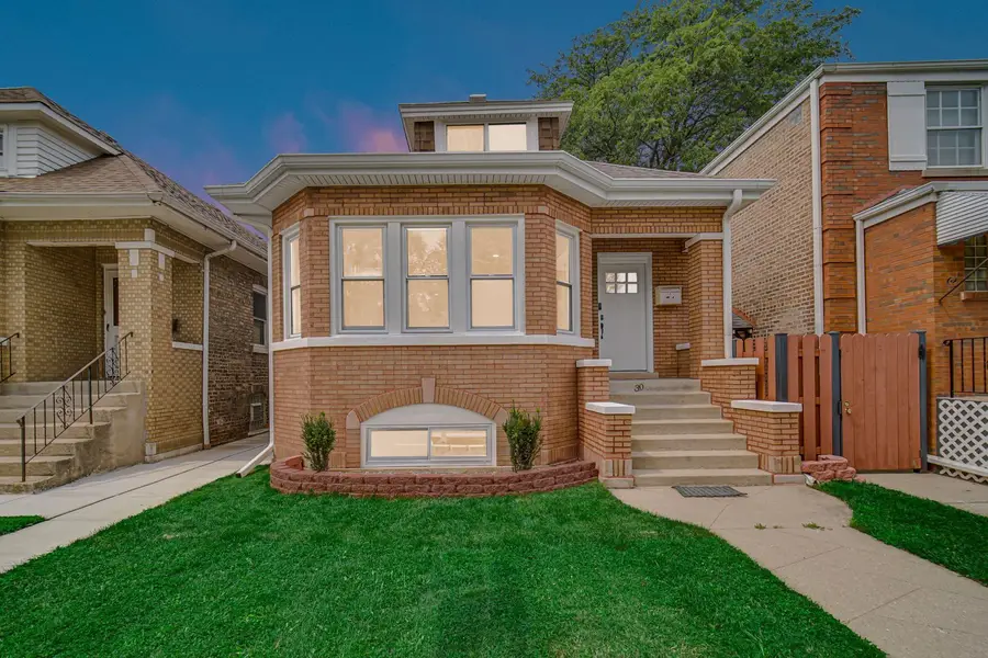 3048 N Marmora Avenue, Chicago, IL 60634 - #2