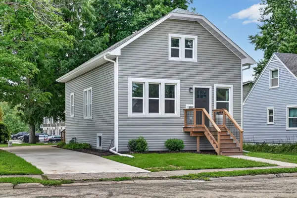 558 S 3rd Street, Rochelle, IL 61068