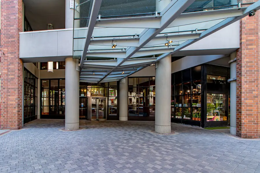 211 E Ohio Street #2015, Chicago, IL 60611 - #2
