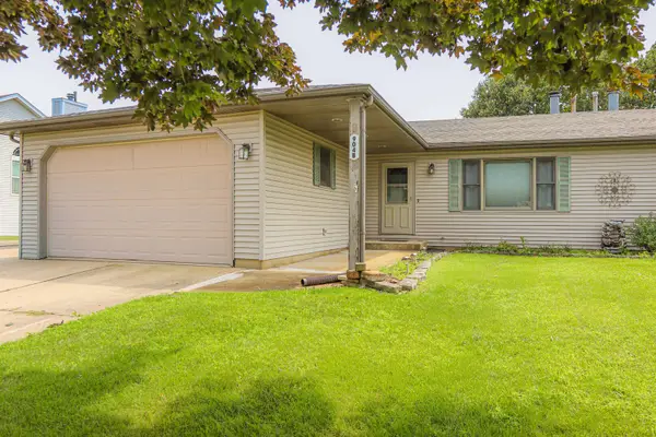 904 Harvest Trail #B, Yorkville, IL 60560