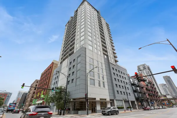 330 W Grand Avenue #1403, Chicago, IL 60654