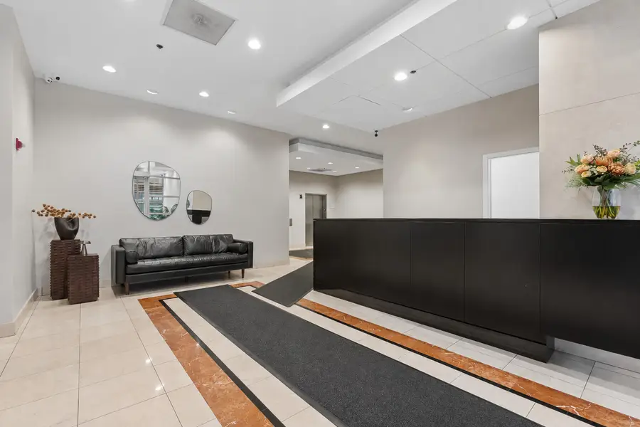 330 W Grand Avenue #1403, Chicago, IL 60654 - #2