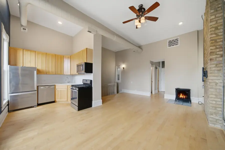 1333 W Huron Street #3A, Chicago, IL 60642 - #3