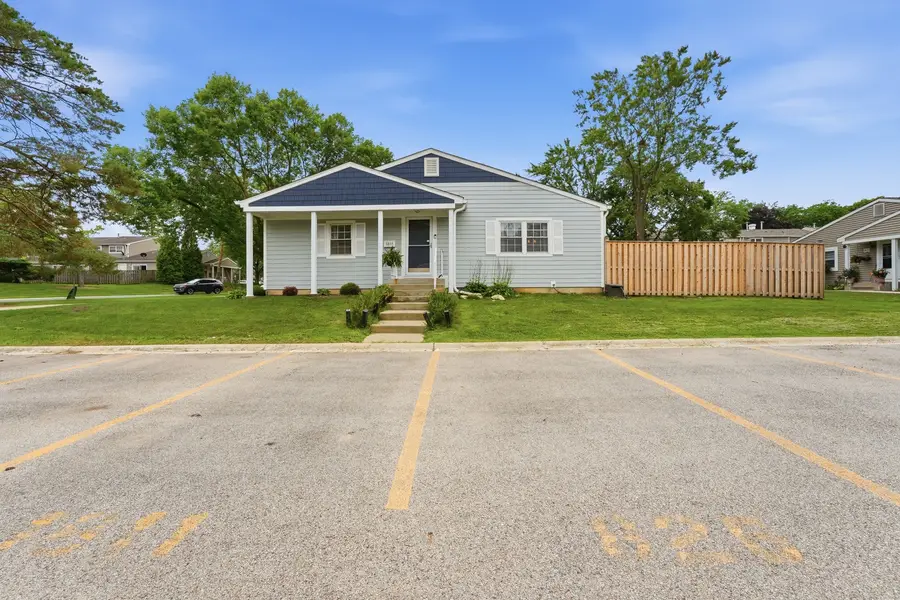 1811 Carlisle Court, Schaumburg, IL 60194 - #2