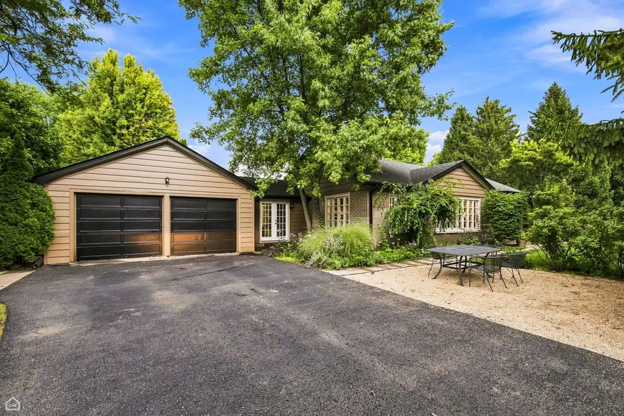 901 Cherokee Road, Wilmette, IL 60091 - #3