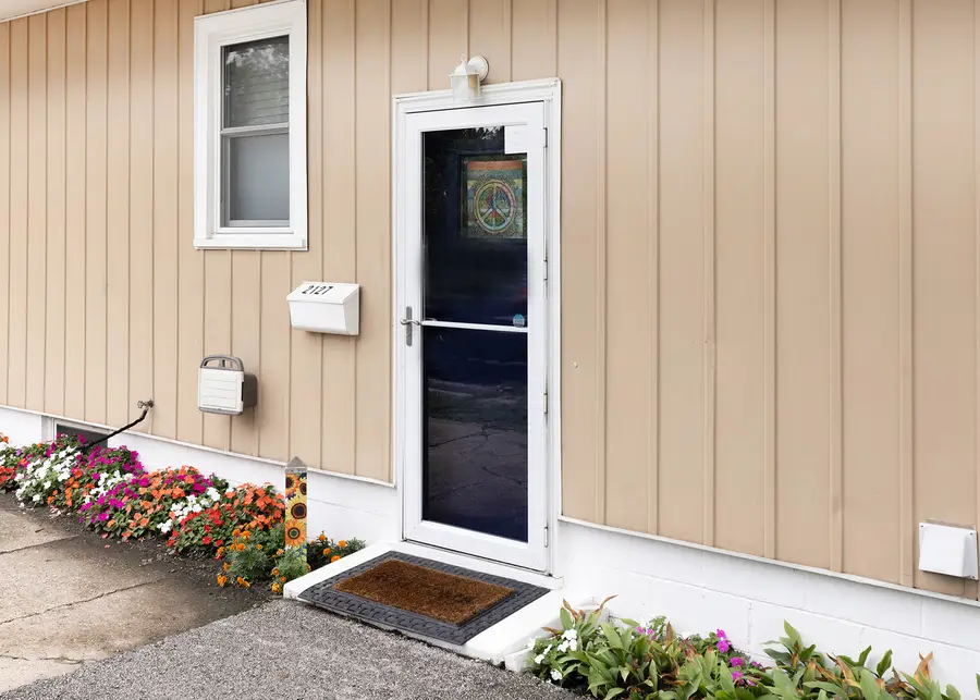 2127 36th Street, Rock Island, IL 61201 - #2