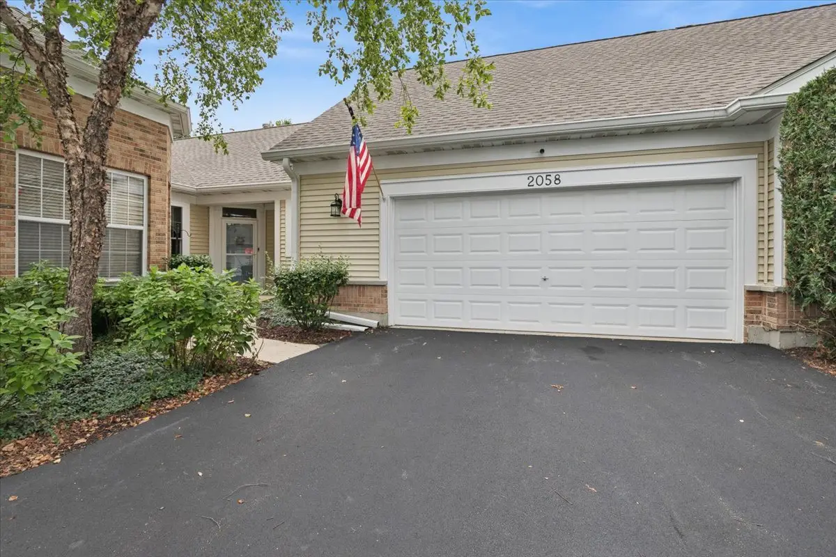 2058 Carillon Drive, Grayslake, IL 60030 - #1