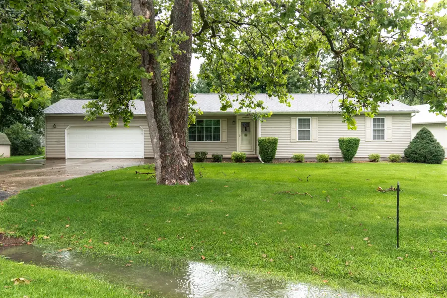 401 N West Street, Odell, IL 60460 - #2