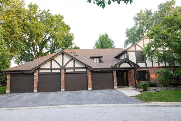 8235 Poplar Lane #1A, Palos Hills, IL 60465