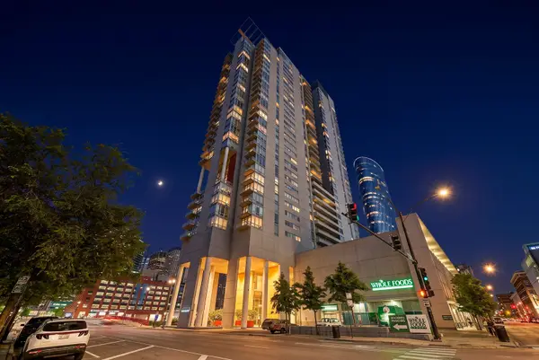 737 W Washington Boulevard #904, Chicago, IL 60661