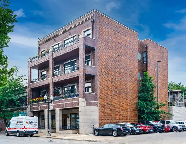 4212 N Lincoln Avenue #3N, Chicago, IL 60618