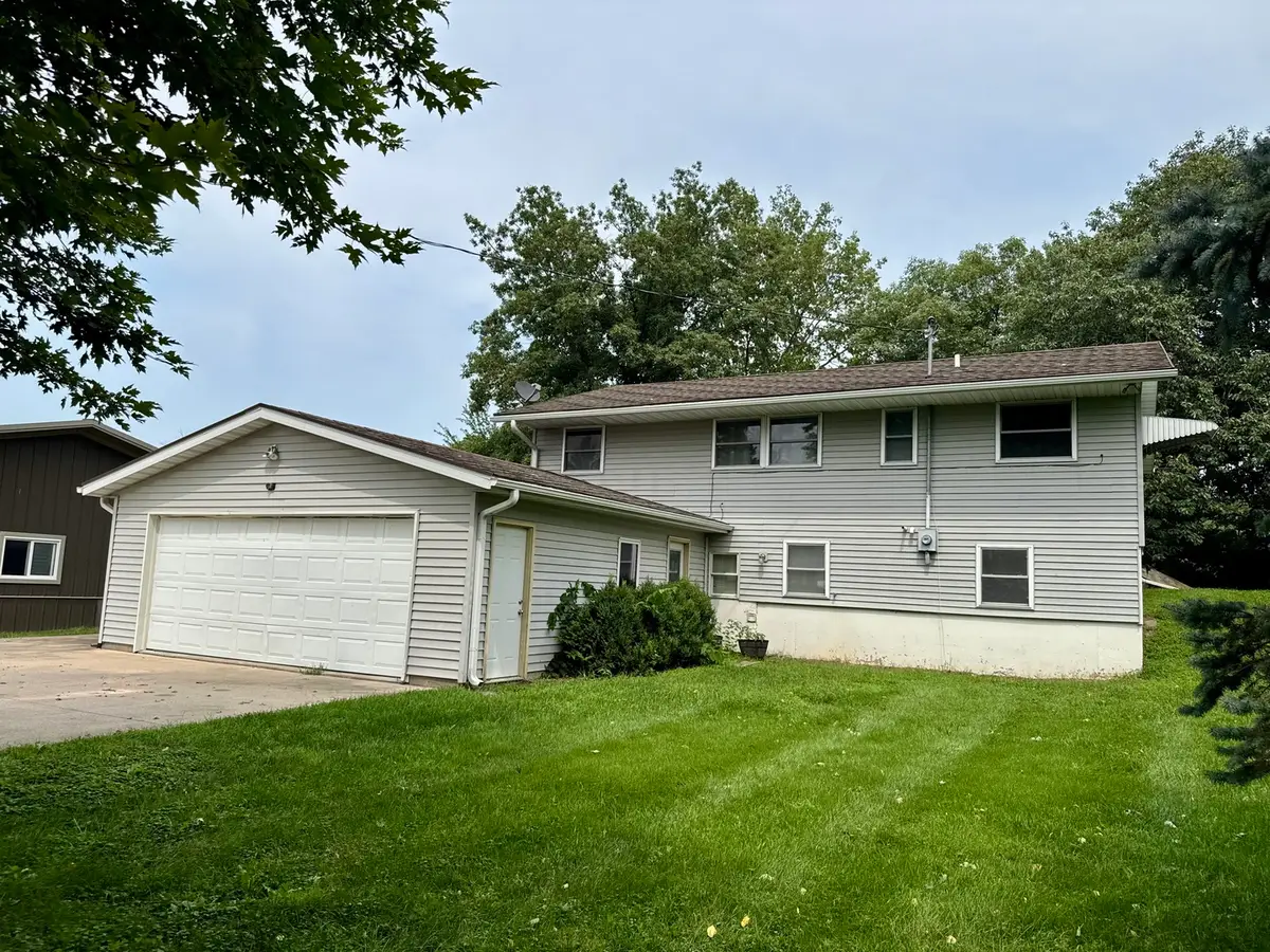 23655 415 Avenue, Bellevue, IA 52031 - #1