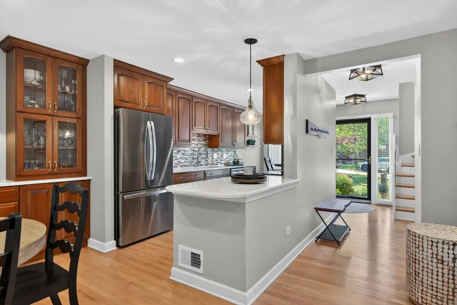330 Mallard Point, Lake Barrington, IL 60010 - #2