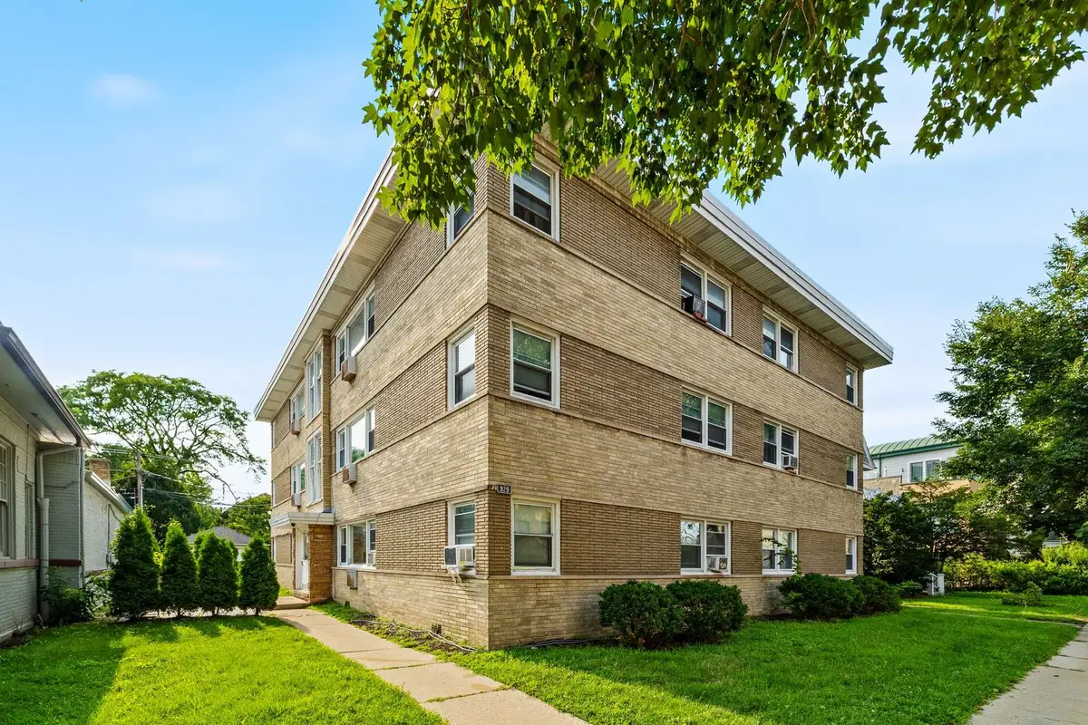 929 S Oak Park Avenue #3NW, Oak Park, IL 60304 - #1