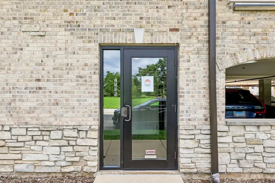 7335 Oakwood Avenue #2F, Lyons, IL 60534 - #2