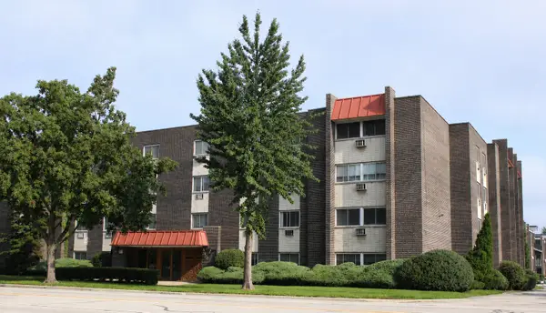 4700 Old Orchard Road #110, Skokie, IL 60076