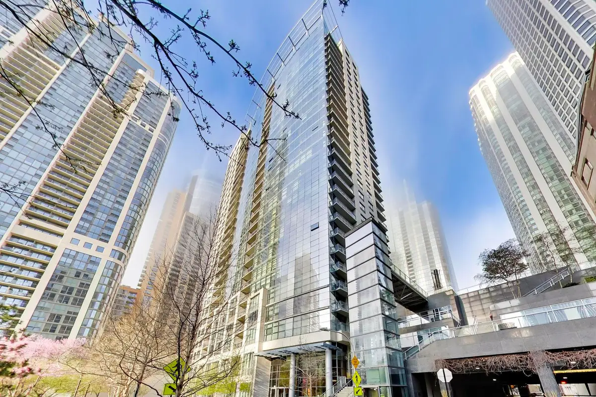 201 N Westshore Drive #407, Chicago, IL 60601 - #1