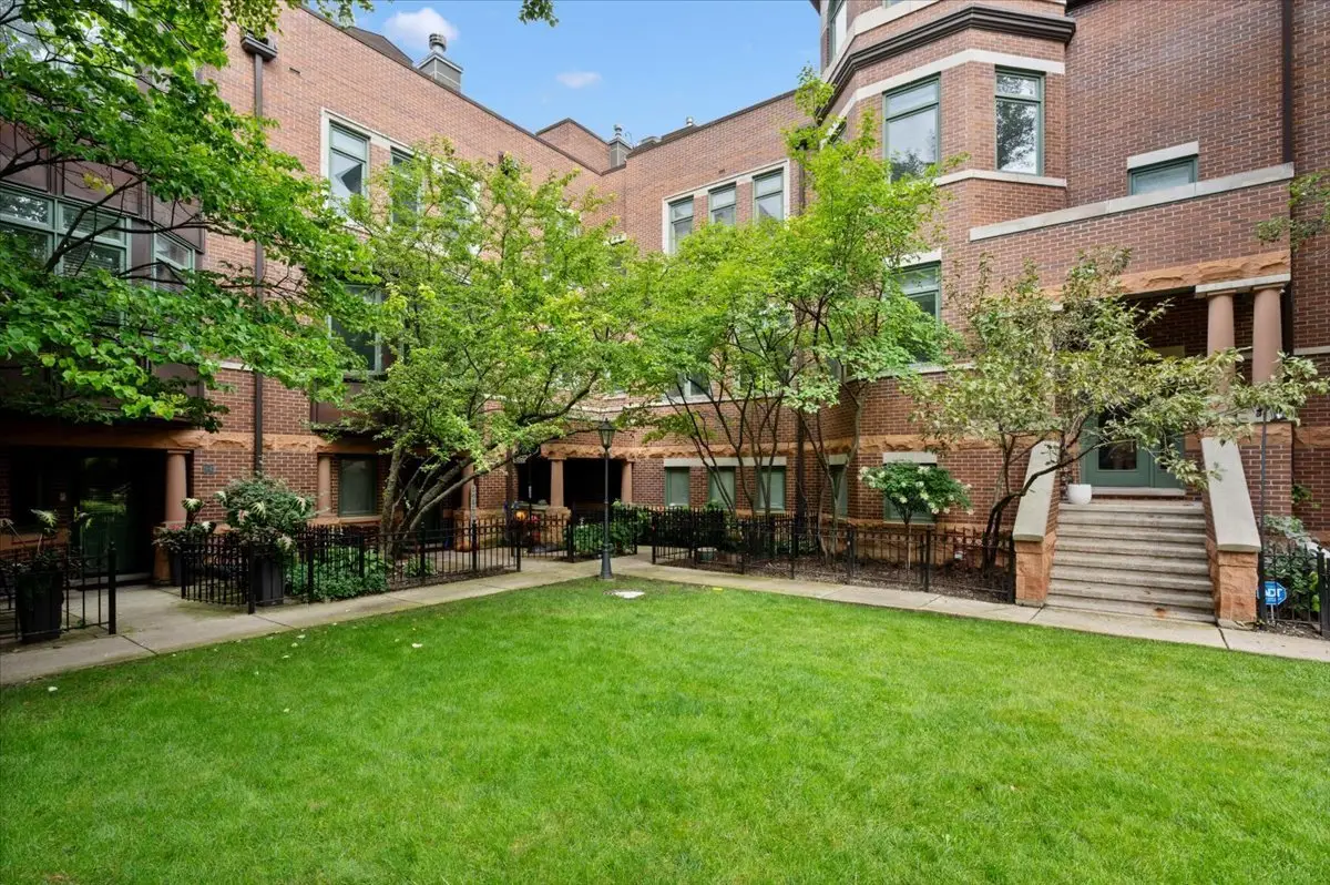 1351 W Altgeld Street #3B, Chicago, IL 60614 - #1