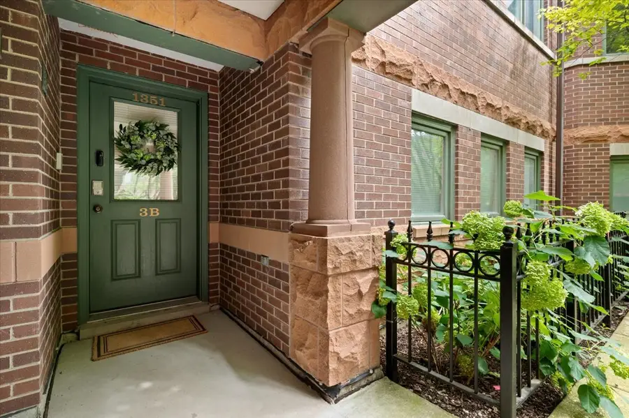1351 W Altgeld Street #3B, Chicago, IL 60614 - #2