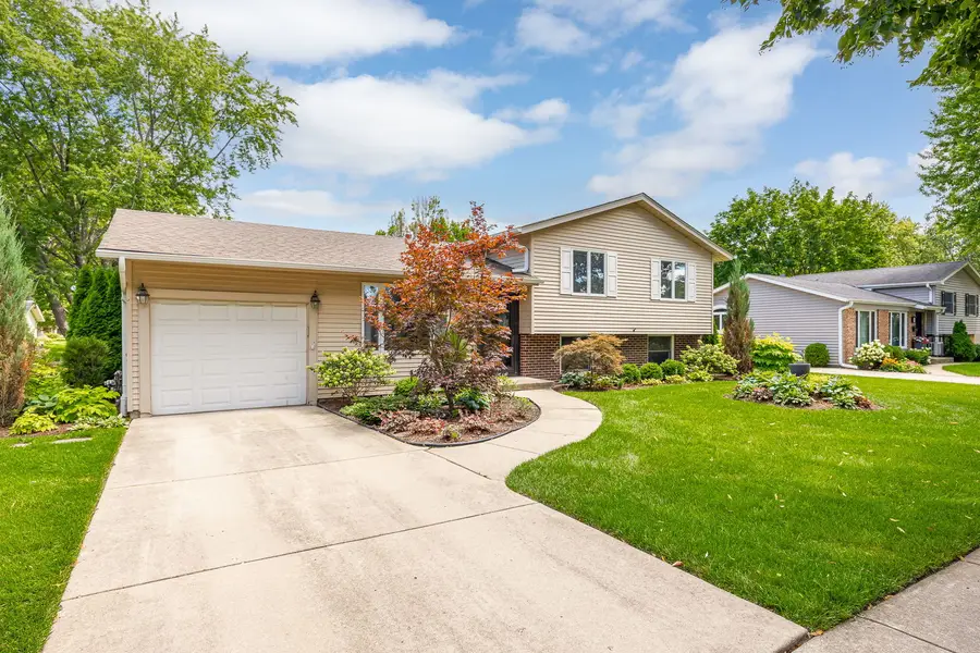 1017 N Timberlea Drive, Palatine, IL 60067 - #3