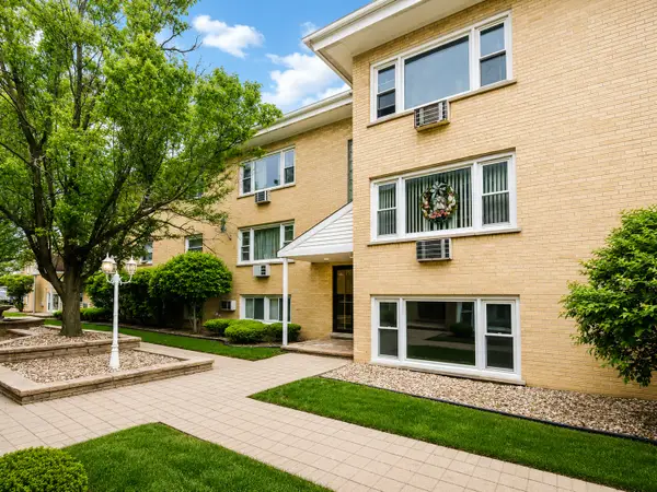 6634 W 95th Street #1D, Oak Lawn, IL 60453