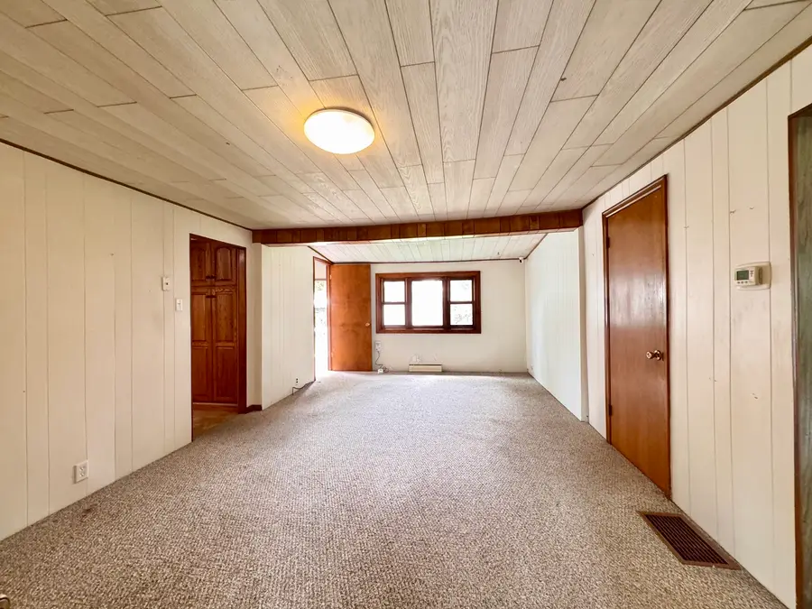 607 W 7th Street, Sterling, IL 61081 - #3