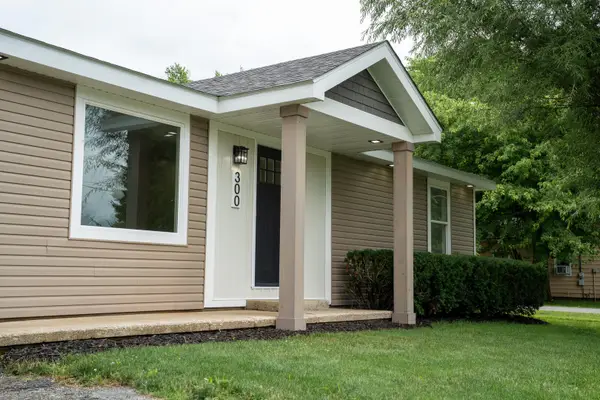 300 W Alabama Avenue, Casey, IL 62420