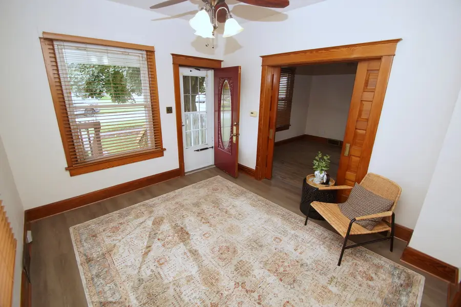 118 5th Street, Silvis, IL 61282 - #2