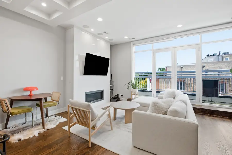 1866 N Damen Avenue #4, Chicago, IL 60647 - #3