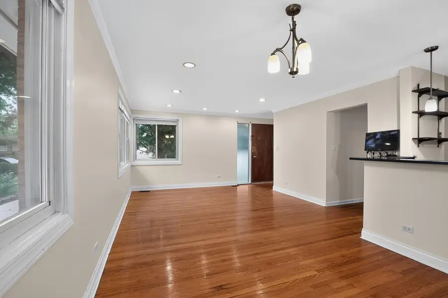 9231 N Lowell Avenue, Skokie, IL 60076 - #3