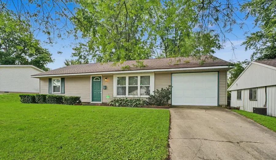 2803 E Illinois Street, Urbana, IL 61802 - #2