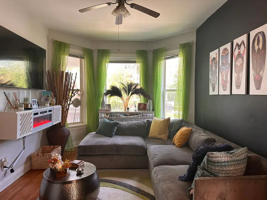 7422 S Blackstone Avenue, Chicago, IL 60619 - #3