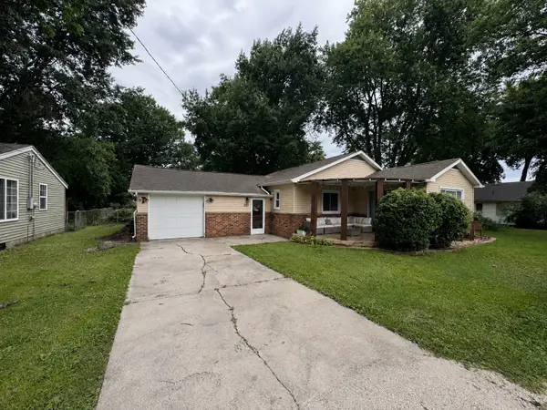 227 Mary Court, Maroa, IL 61756
