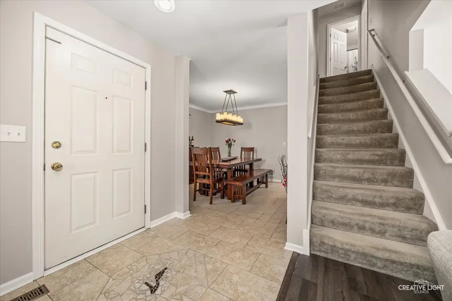 1817 Thornapple Way, Aurora, IL 60504 - #3