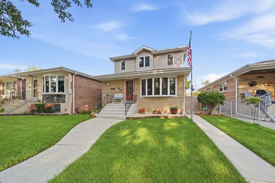 11001 S Albany Avenue, Chicago, IL 60655 - #3