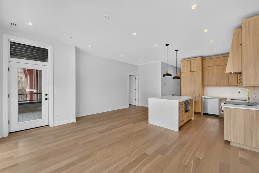 1347 W Grand Avenue #2N, Chicago, IL 60642 - #3