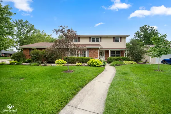 226 Meadow Wood Drive, Joliet, IL 60431
