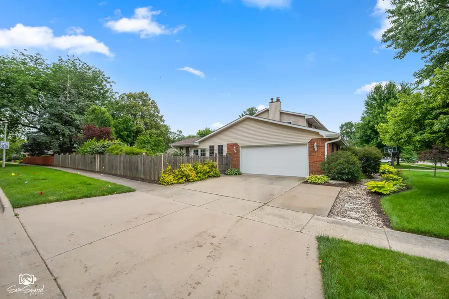 226 Meadow Wood Drive, Joliet, IL 60431 - #3