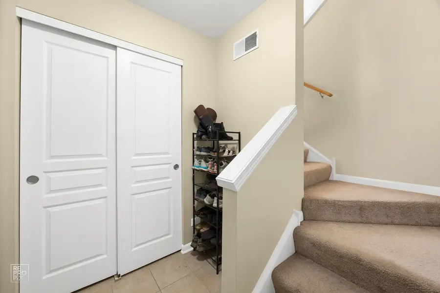 706 E Wing Street, Arlington Heights, IL 60004 - #2