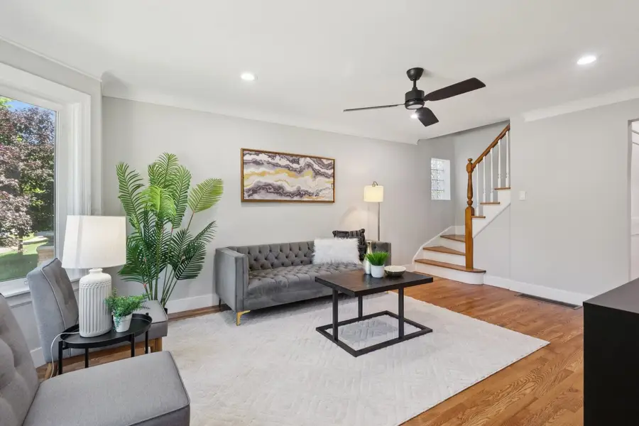 3737 N Cumberland Avenue, Chicago, IL 60634 - #3