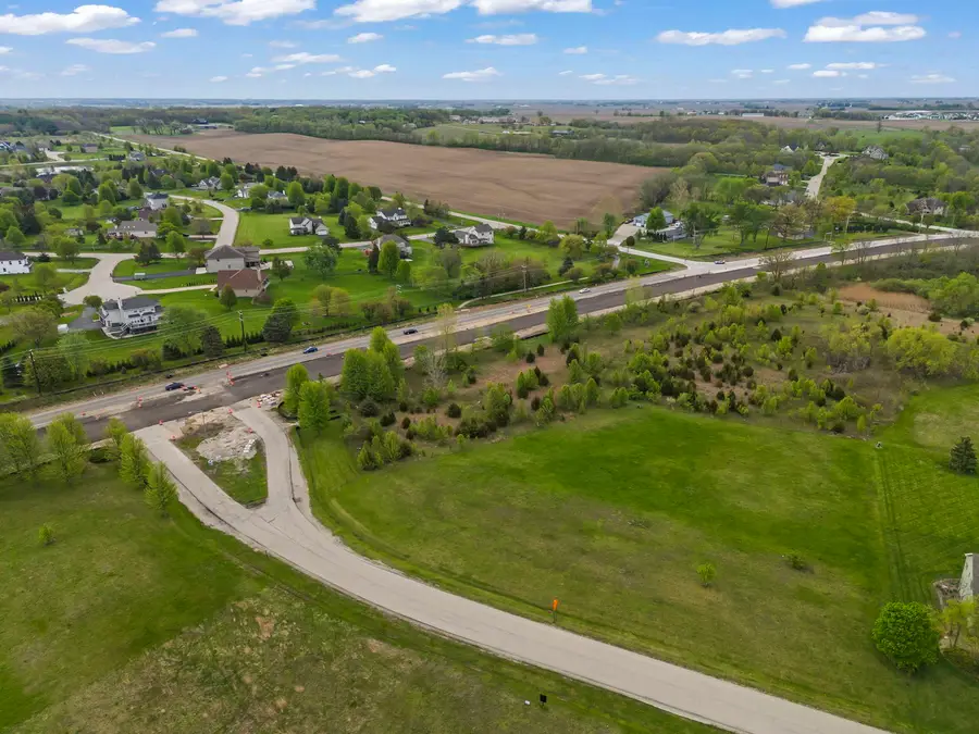 8032 Shadow Creek Lane, Yorkville, IL 60560 - #3