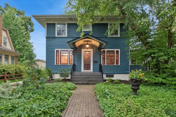 1312 S 3rd Street, St. Charles, IL 60174