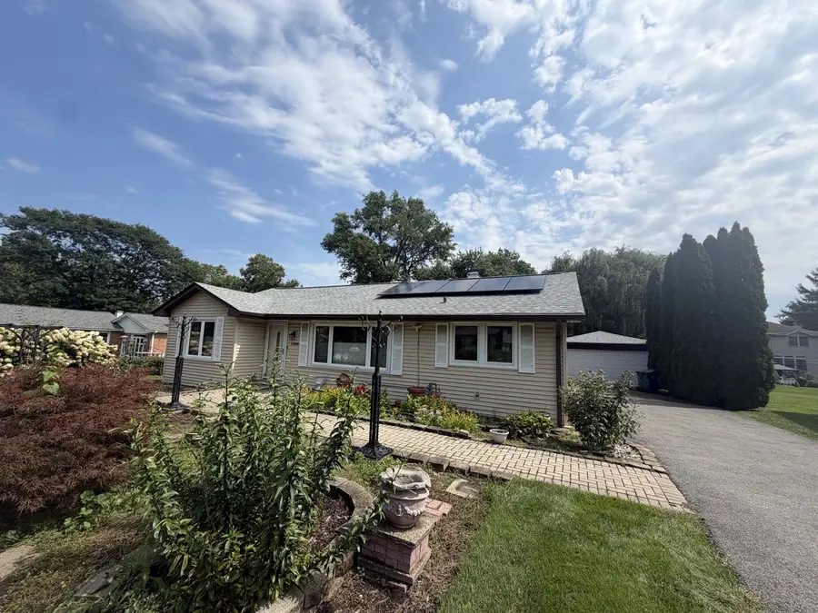 1009 S Ahrens Avenue, Lombard, IL 60148 - #2