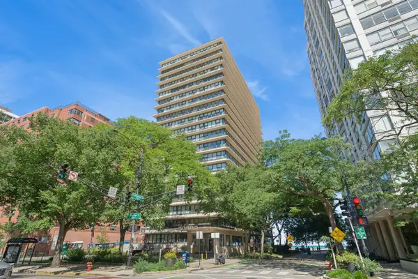 5801 N Sheridan Road #20E, Chicago, IL 60660