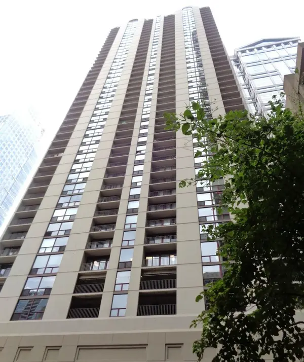 200 N Dearborn Street #1107, Chicago, IL 60601
