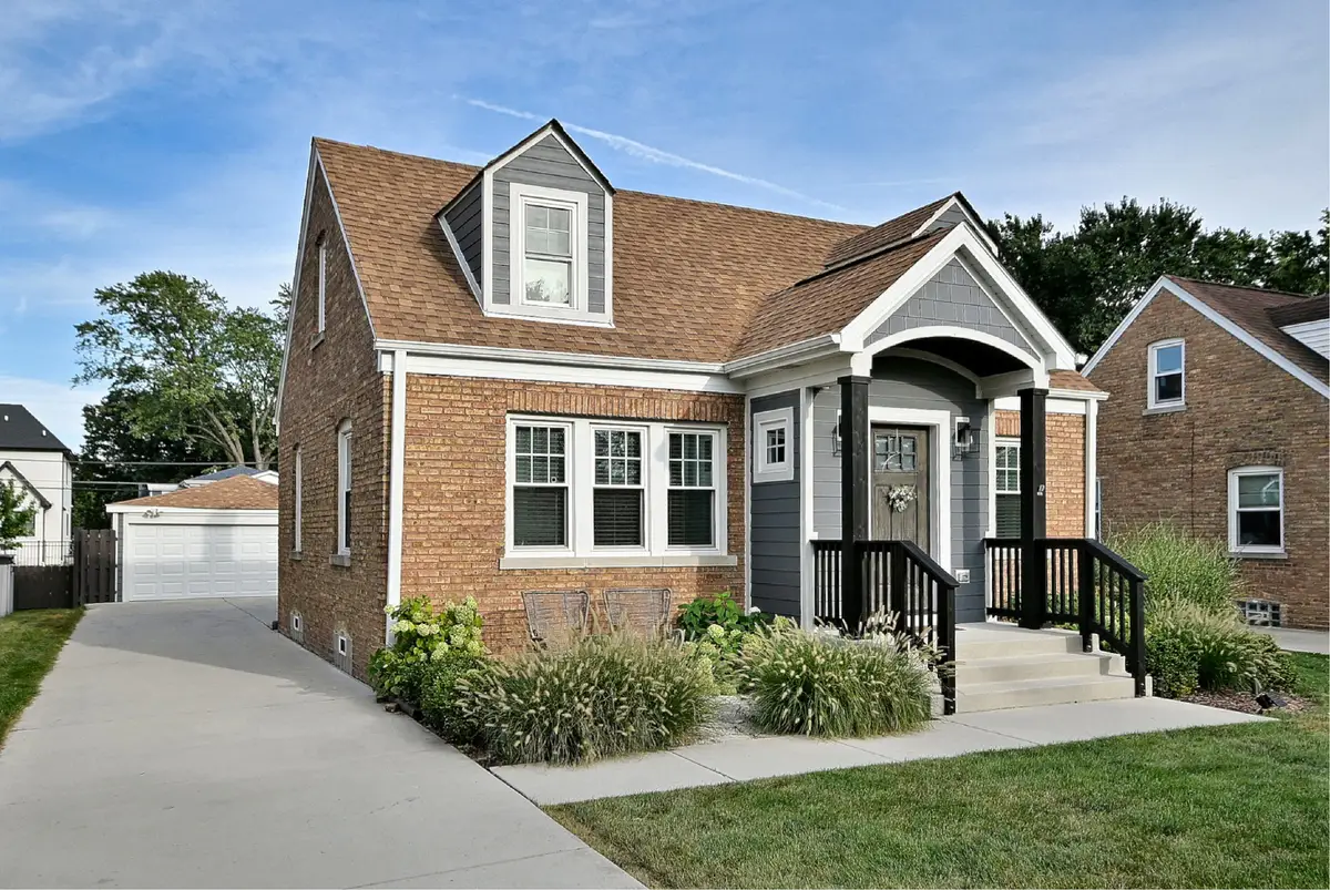 485 N Howard Avenue, Elmhurst, IL 60126 - #1