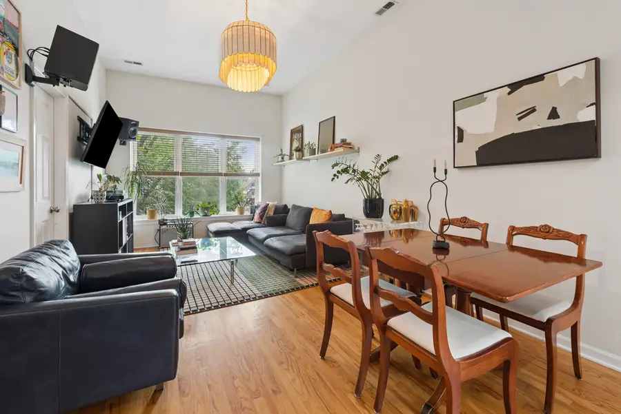 2607 N Hamlin Avenue #3, Chicago, IL 60647 - #2