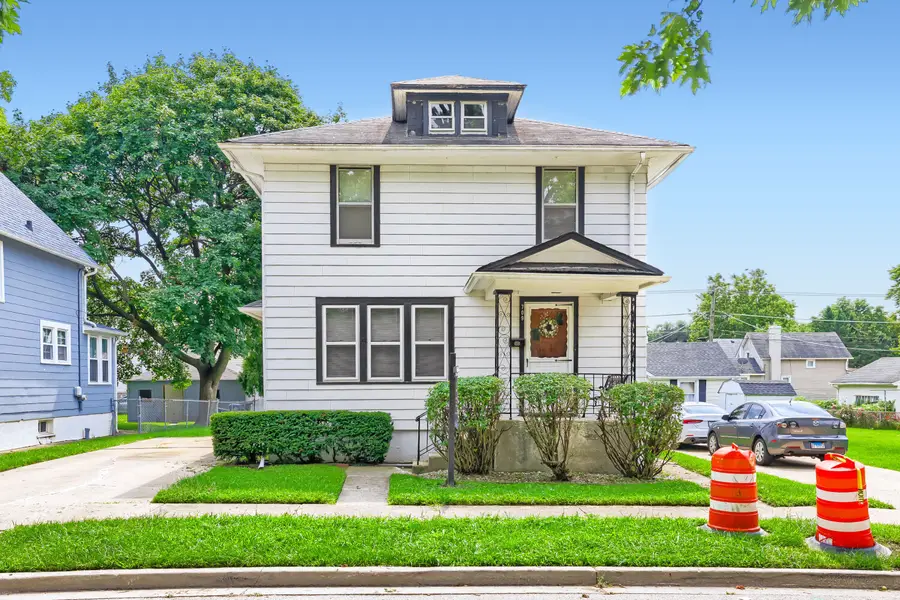 709 Center Street, Waukegan, IL 60085 - #2