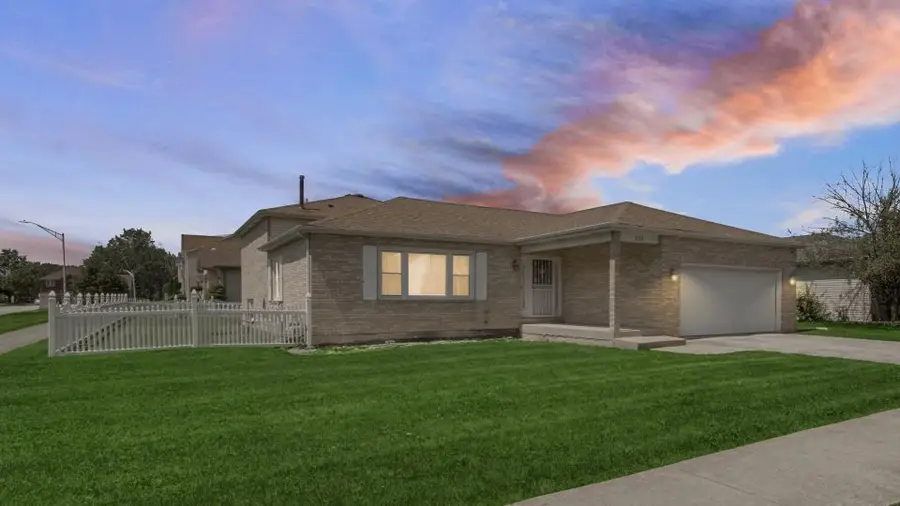 322 Central Avenue, Matteson, IL 60443 - #2