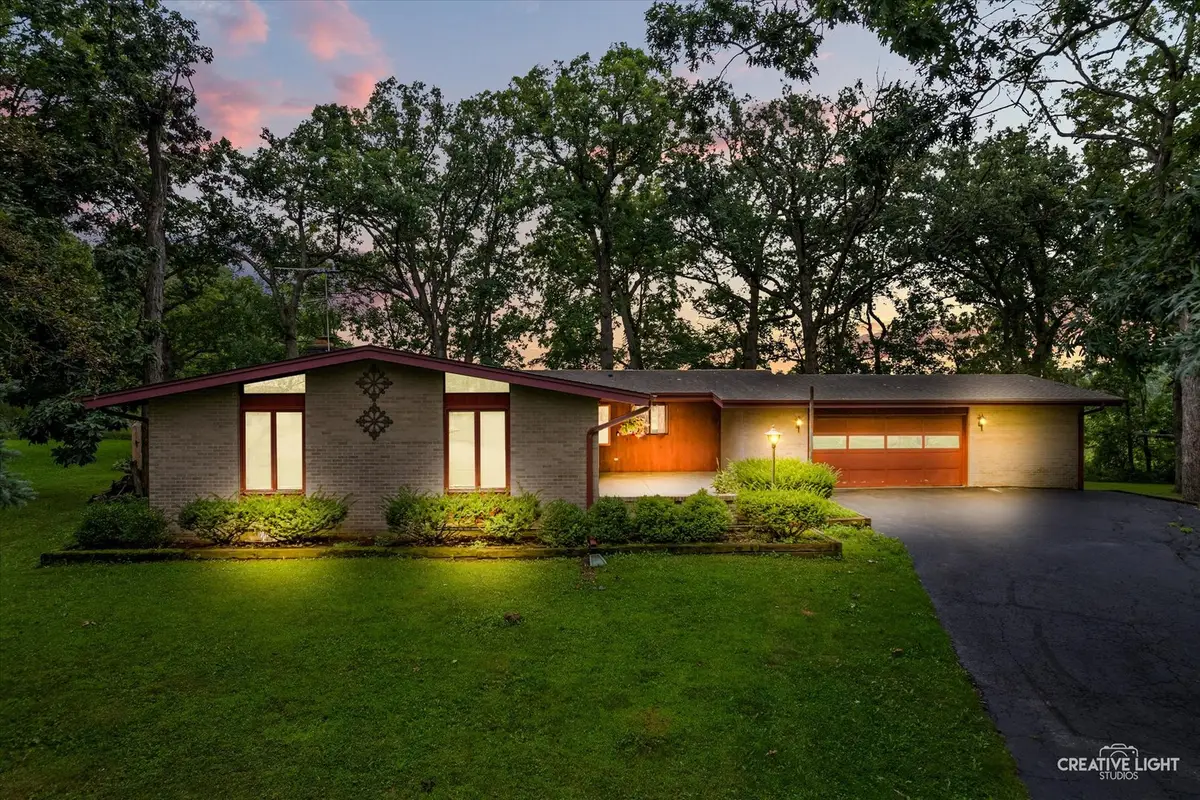 3S984 Oakland Lane, North Aurora, IL 60542 - #1